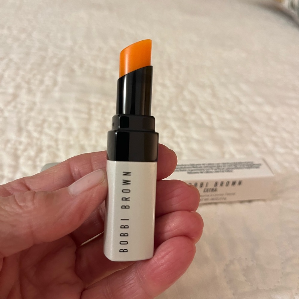 Bobbi Brown Extra Lip Tint in Bright Orange - Picture 2 of 5